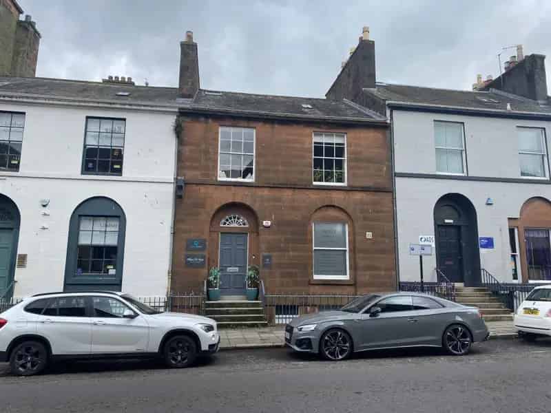Georgian Building Office Maisonette Private Parking B Listed
