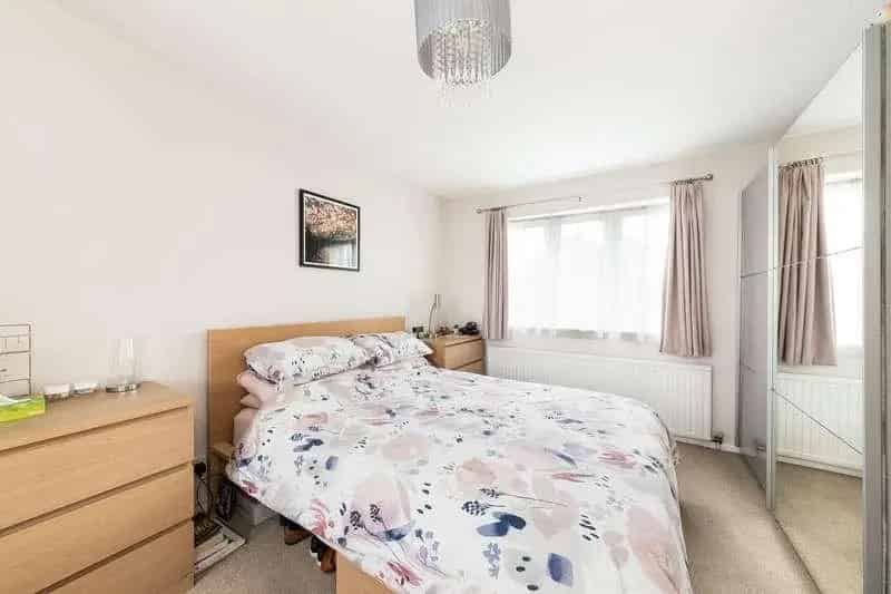 3 Bed Detached House For Sale Near Schools