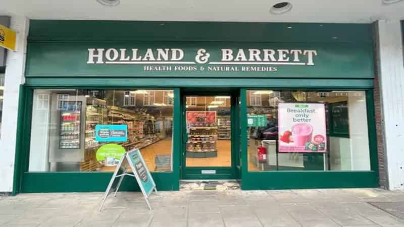 Ground Floor Retail Unit with Storeroom and Rear Access