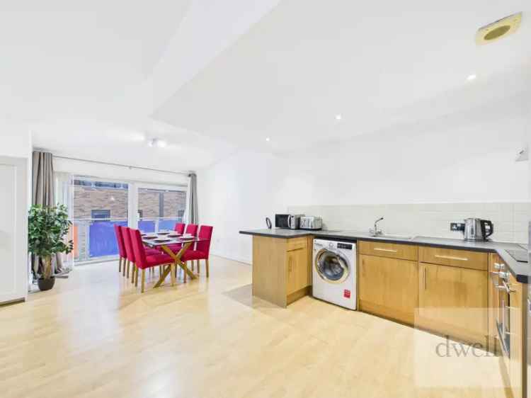 1 Bedroom Penthouse Apartment to Rent in LS2 City Centre