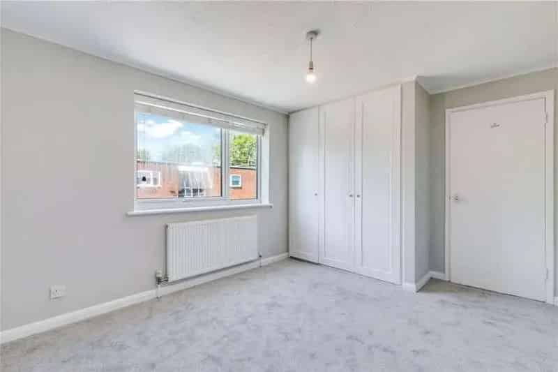 2 Bedroom Flat for Sale near Beckenham Junction