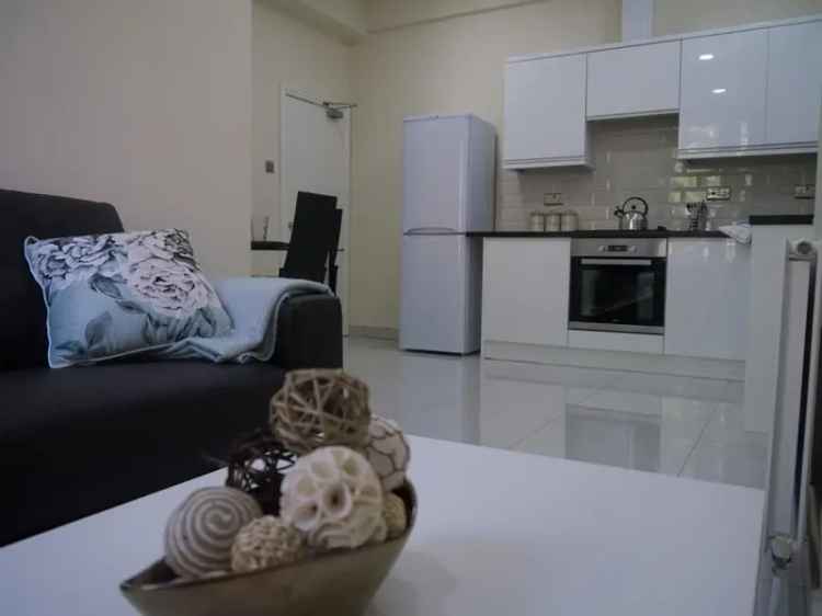 3 bedroom apartment to rent