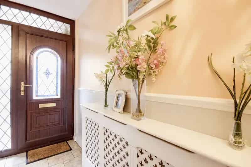 3 Bedroom End of Terrace House for Rent