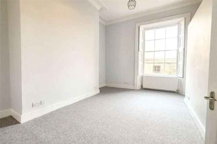 1 Bed Flat for Sale in Central City Location