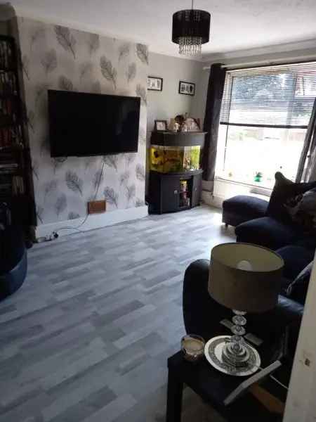 Flat For Rent in Tendring, England