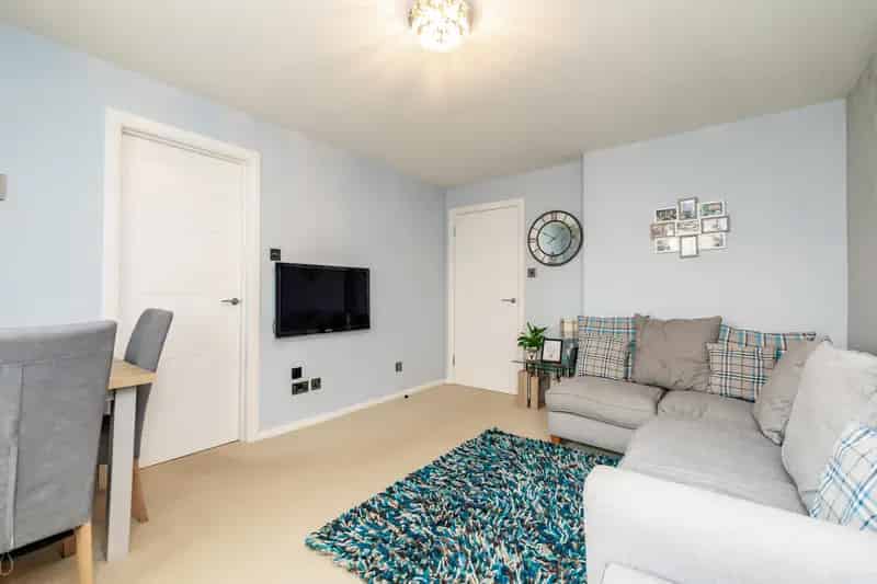 City Centre Two-Bedroom Apartment with Allocated Parking