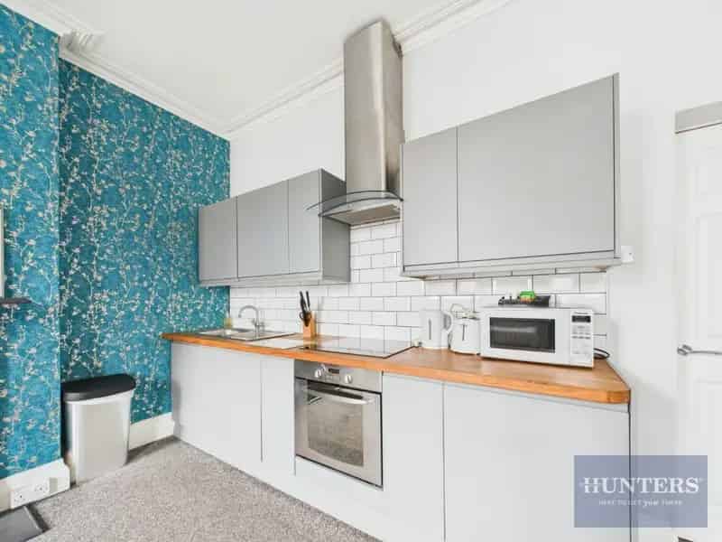 1 Bedroom Flat to Let Cheltenham Town Centre Fully Refurbished