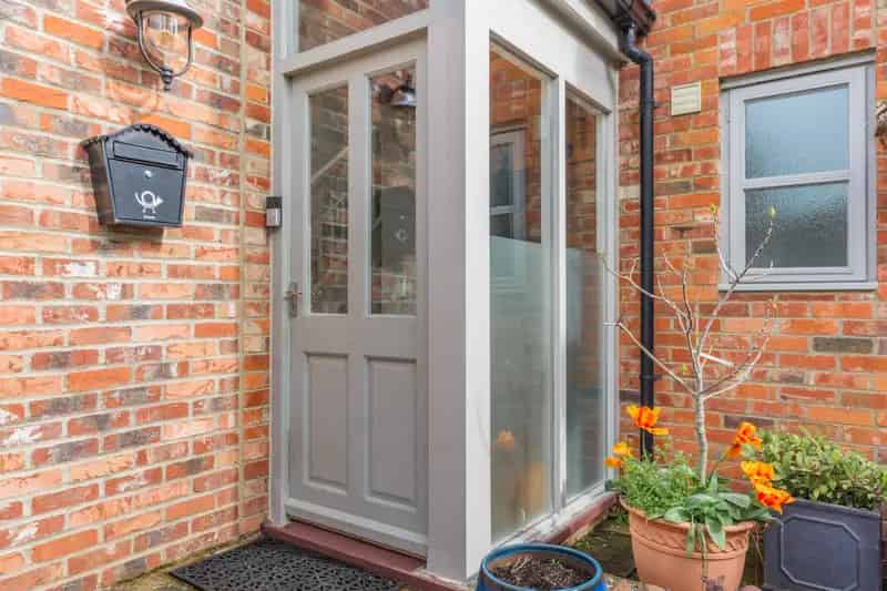 4 Bedroom Detached House Freeland Oxfordshire
