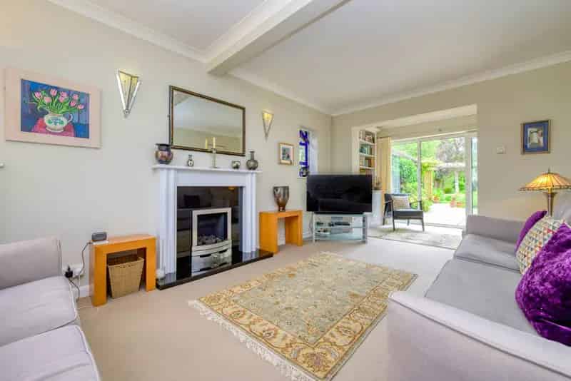 3 Bedroom Detached House to Rent in Sought After Location