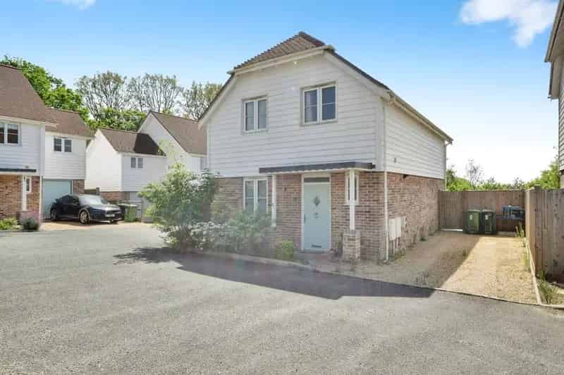 3 Bedroom Detached House for Sale Broad Oak East Sussex