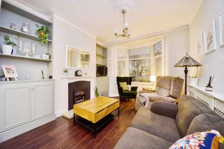 3 Bedroom Mid Terrace House for Sale London E6