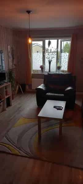 3 Bed House Near Shops and Schools