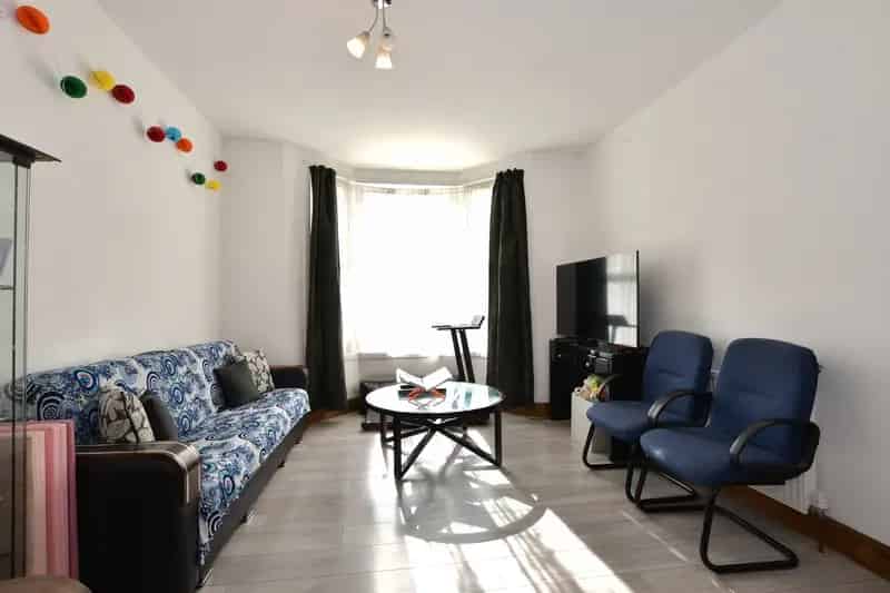 3 Bedroom Terraced House for Sale Near East Ham and Forest Gate