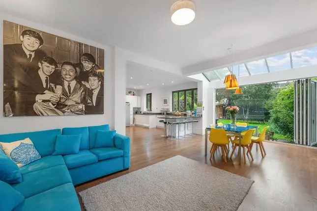 End terrace house to rent in Rodenhurst Road, London SW4