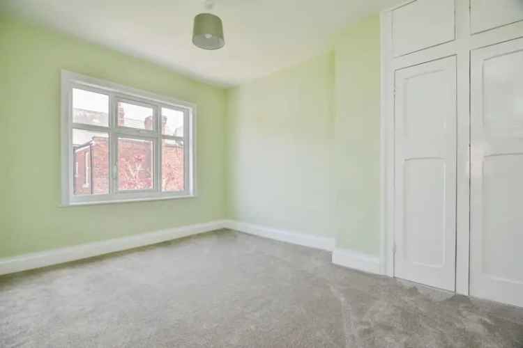 Four Bedroom Family Home Near Ropner Park