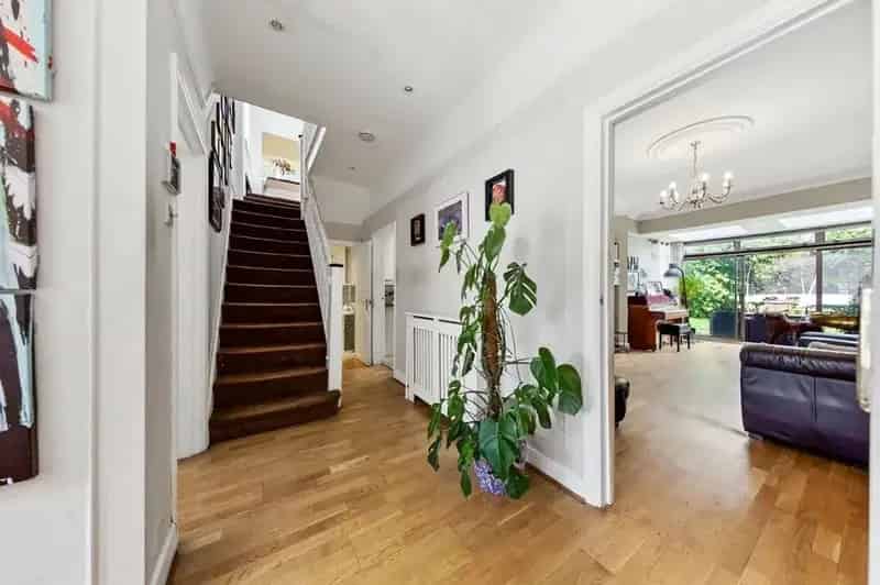 6 Bedroom Semi-Detached House for Sale Kensal Rise