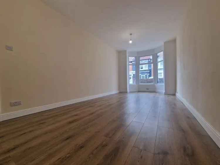 3 Bedroom Mid Terrace House for Sale Portsmouth Hampshire PO2