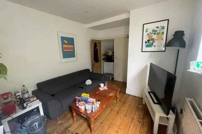 Double Room in Bristol BS7 - All Bills Included