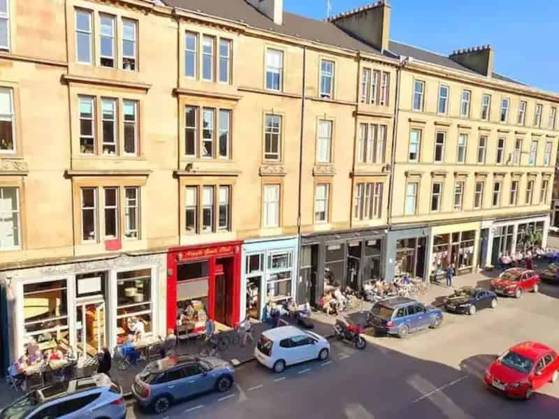 4 Bedroom Flat to Rent in Finnieston