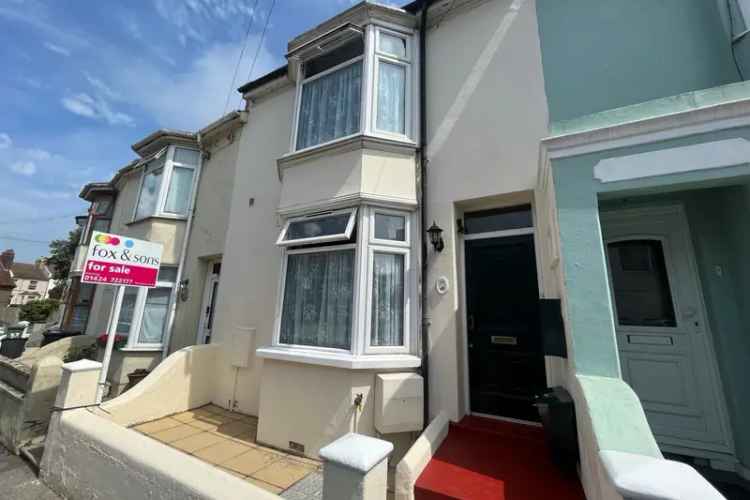 Spacious 2-Bedroom Terrace House in Hastings
