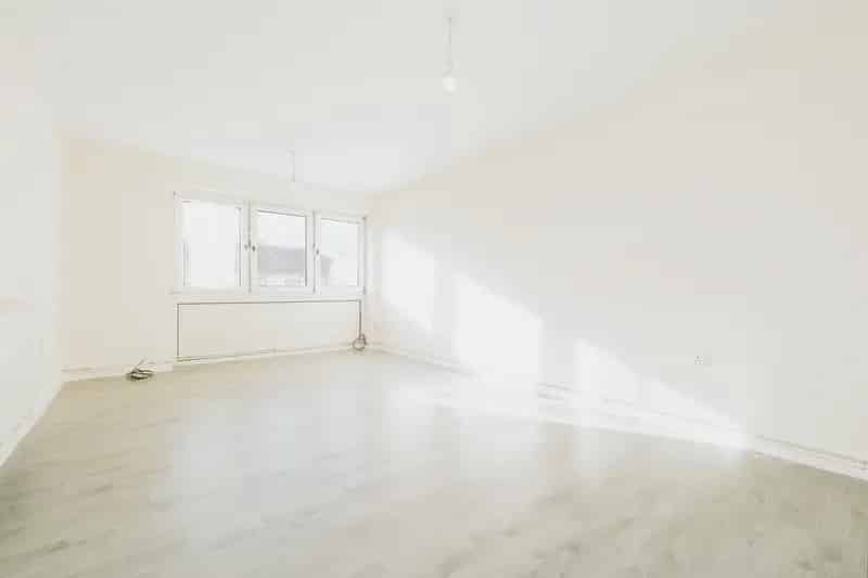 2 Double Bed Apartment Near Plaistow Station