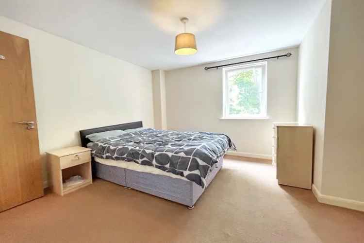 Apartment For Sale in Wakefield, England