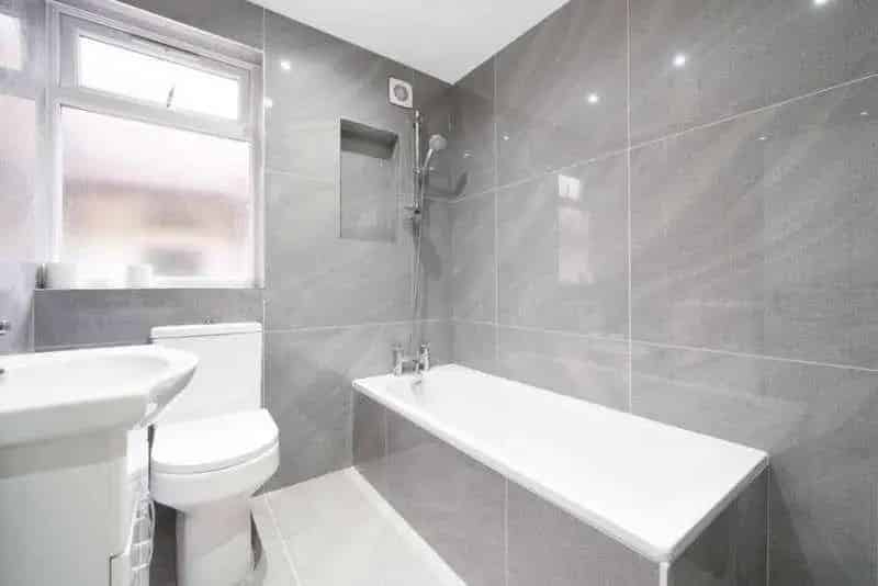 2 Bed Flat for Sale Near Hendon Central