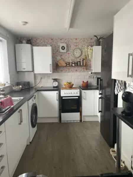 2 Bedroom House in Quiet Village Community