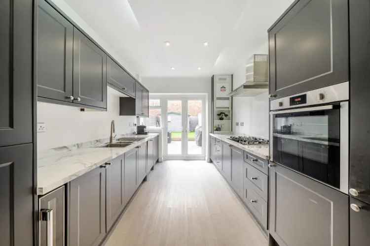 3 Bedroom Terraced House to Rent in Portsmouth