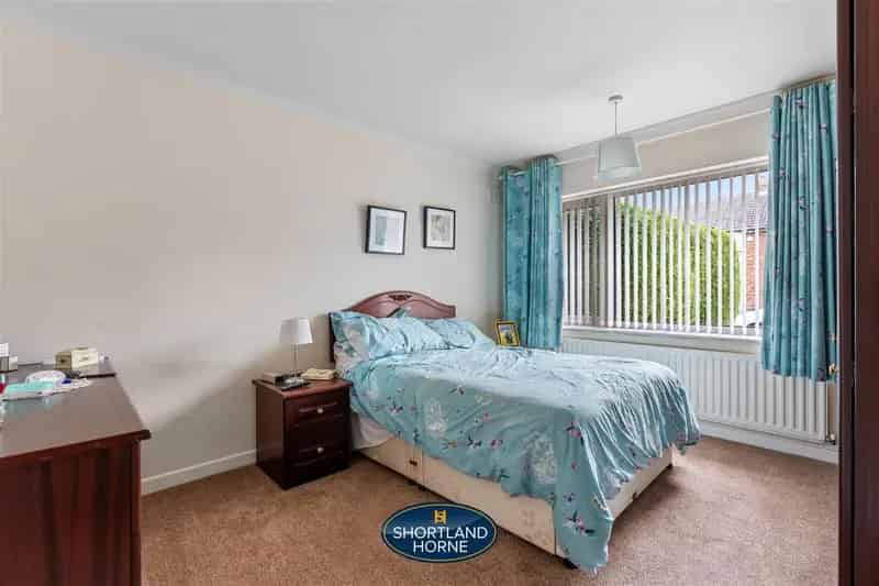 3 Bedroom Detached Bungalow House to Rent