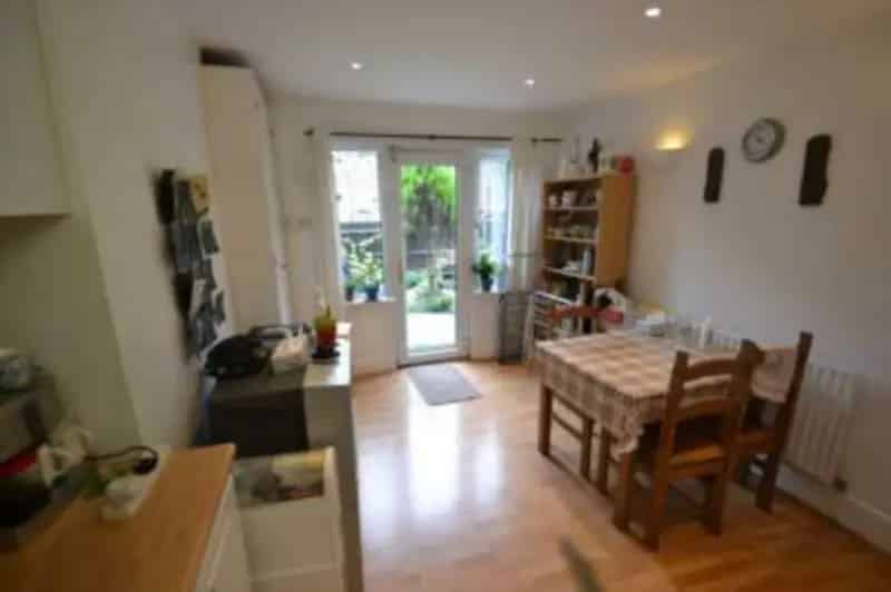 Double Room House Share Near West Ealing Station