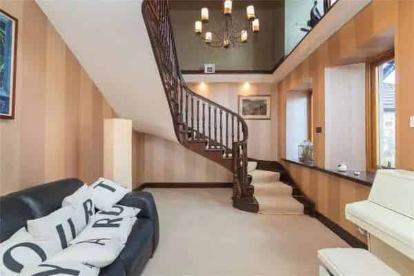 Courtyard Cottage Blanefield Detached Home 35 Acres