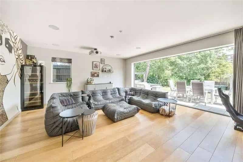 5 Bed House for Sale Near Muswell Hill Broadway