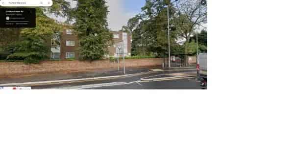 Spacious 3-Bedroom Flat South Manchester - Secure Parking Close to City Center
