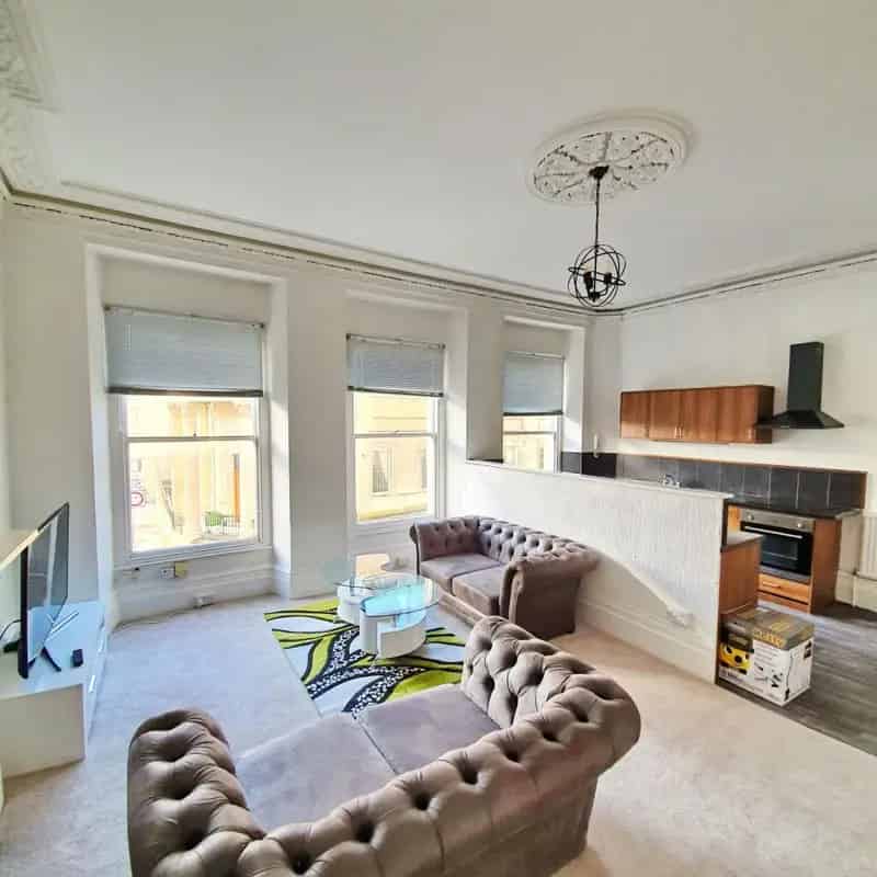1 Bedroom Student Apartment Bristol City Centre