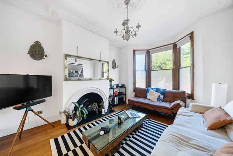 Five Bedroom Victorian Home Near Brockwell Park SW2