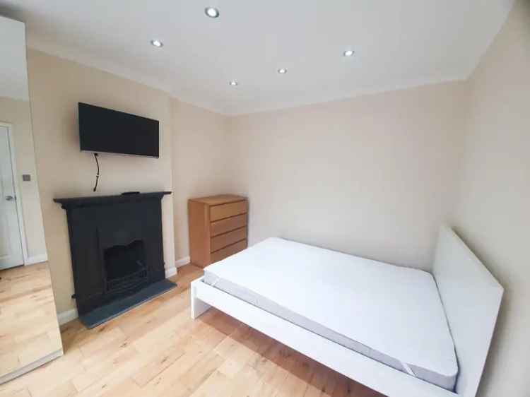 1 Bedroom House Share No Deposit Option