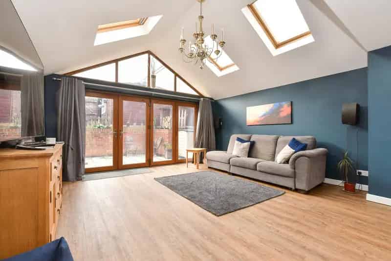 3-Bed House & Thriving Business For Sale Freshwater Isle of Wight