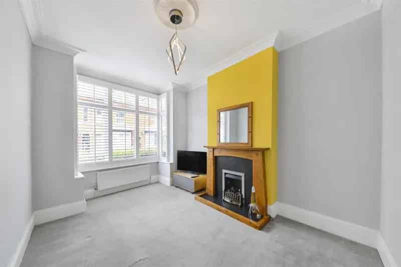4 Bedroom Terraced House for Sale No Chain