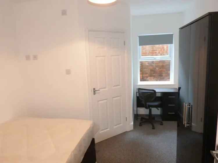 1 Bedroom Flat To Rent Available July 28 2025