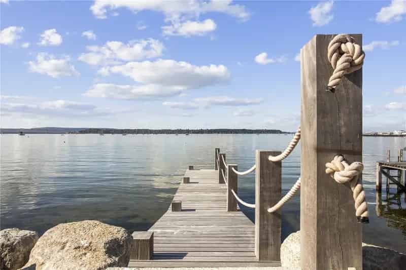 3 Bedroom Apartment for Sale Dorset Lake Avenue Lilliput Waterfront