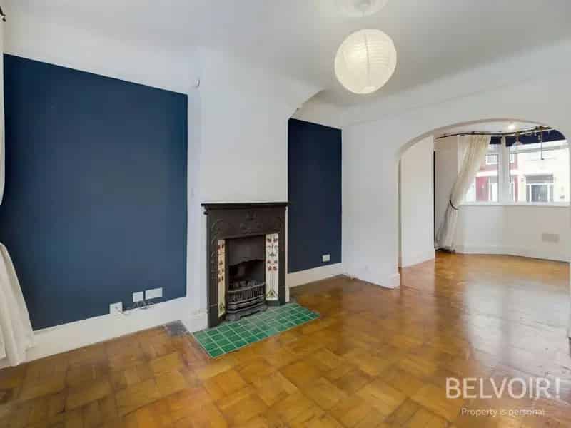 3 Bedroom Mid Terrace House in Tuebrook
