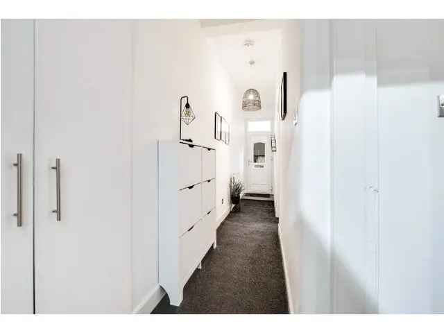 1 bedroom flat  for sale