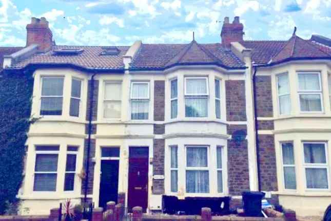 Terraced house to rent in Russell Road, Bristol BS16