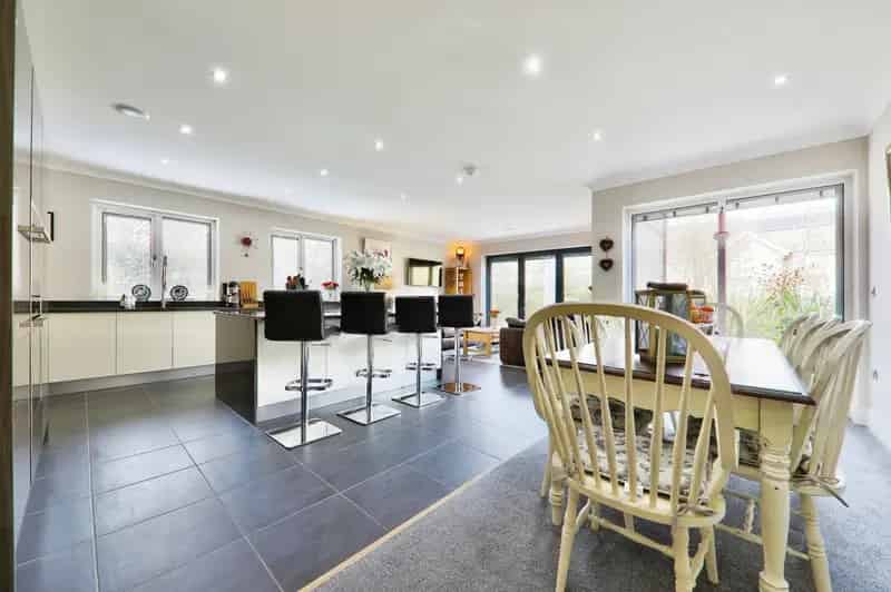 4 Bed Detached House Walkington - Executive Home