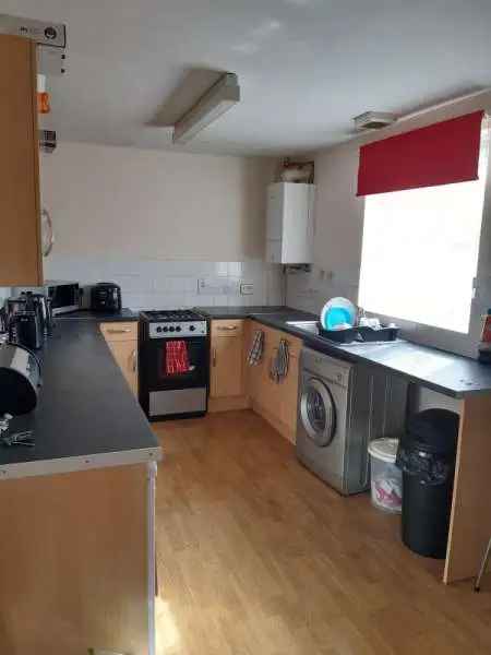 House For Rent in Nottingham, England