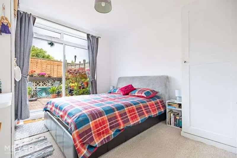 3 Bed Flat for Sale in Charminster Freehold Ground Floor Apartment