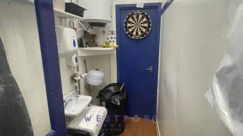 Ground Floor Commercial Unit For Sale In Newport-on-Tay
