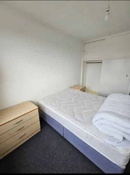 Spacious 1 Bedroom Flat Glasgow City View Good Transport