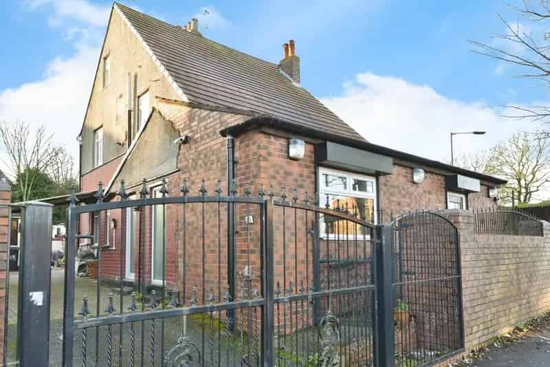 5 Bedroom Detached House Sheffield S5